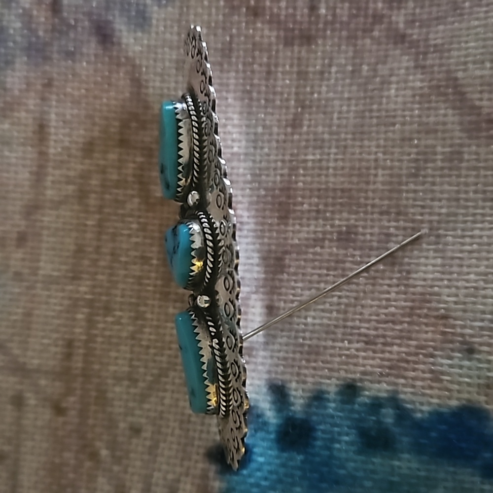 Vintage Turquoise Sterling Silver Brooch - Picture 7 of 13